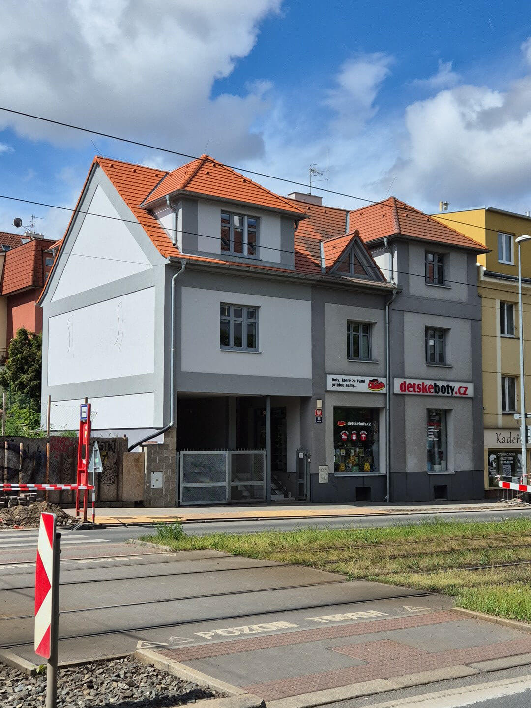 Rozšíření sídla Průběžná 30